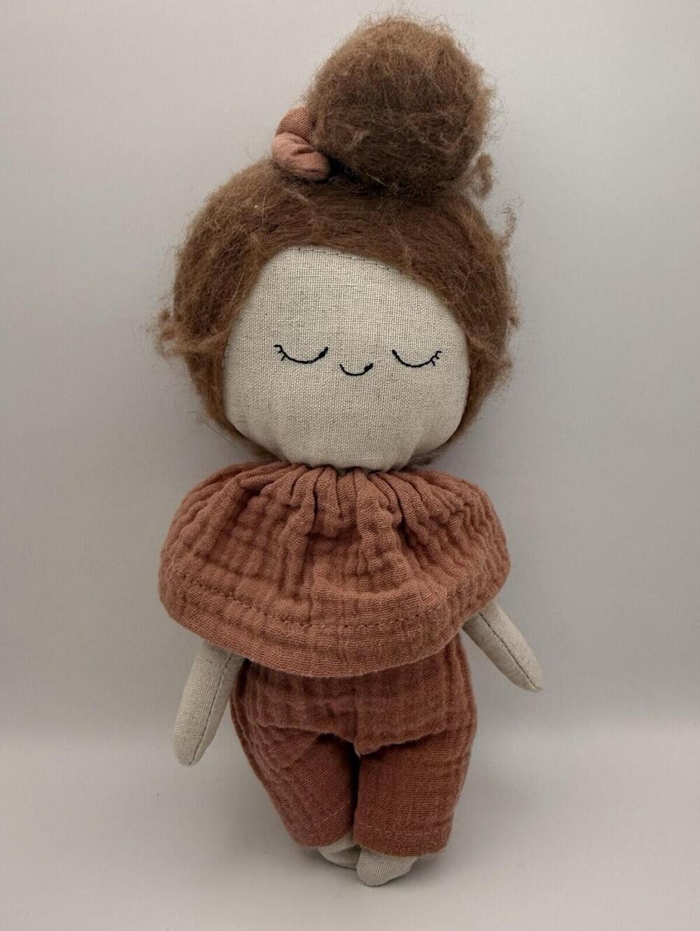 Anthropologie‎ Lele Lerele Girl Rag Doll with Bun Gaitex 9 Inch Pink Brown Hair